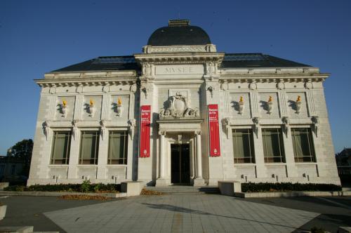 MUSEE DENYS PUECH - музеи Родеза