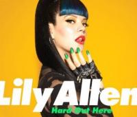 Hard Out Here : le clip provoc' de Lily Allen