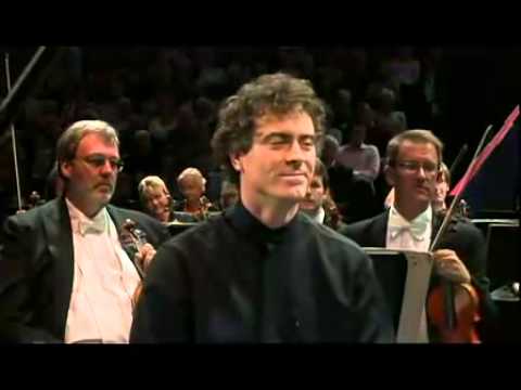Paul Lewis